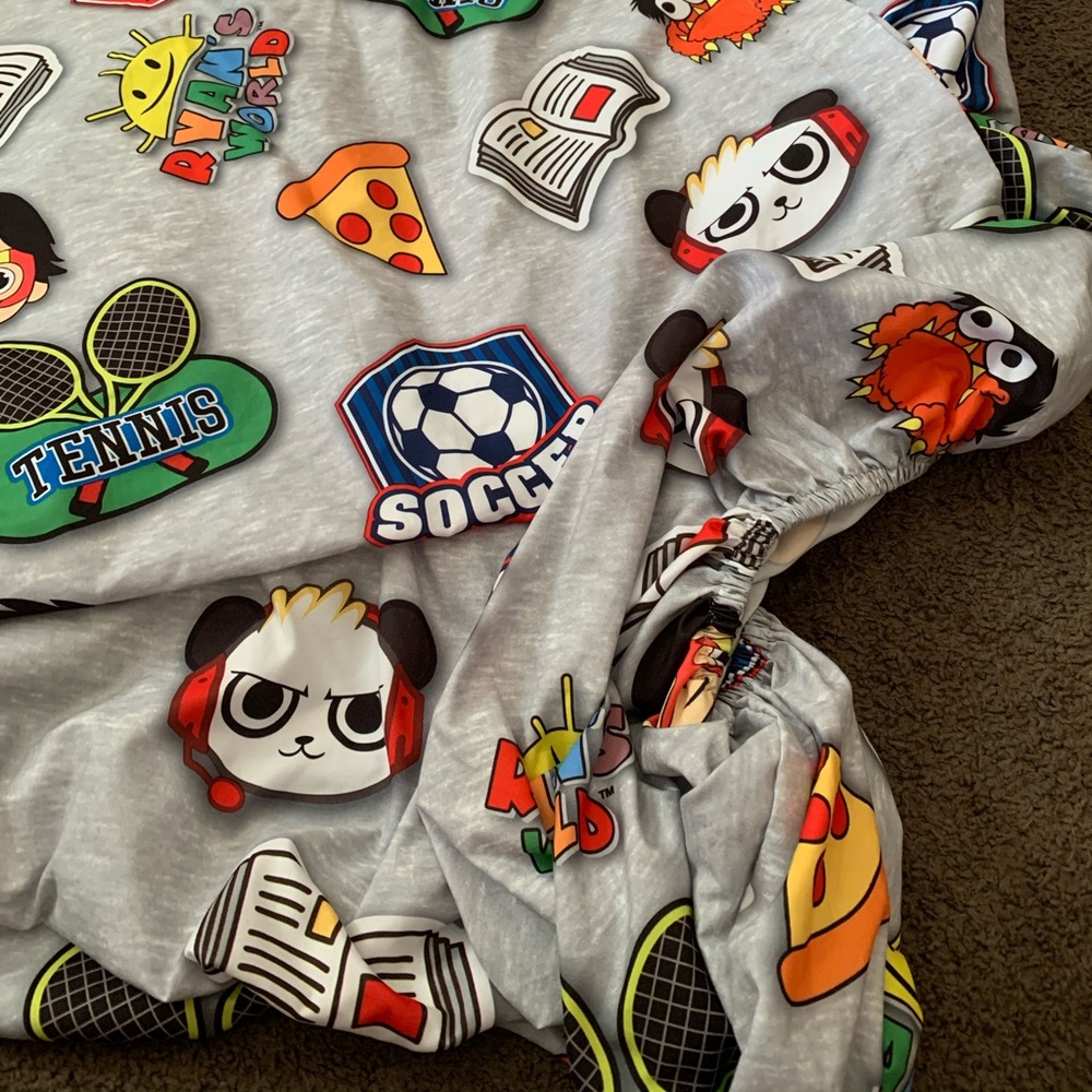 Ryan’s world twin sheet set